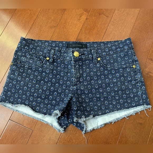 Juicy Couture Pants - Juicy couture women's jean shorts size 26